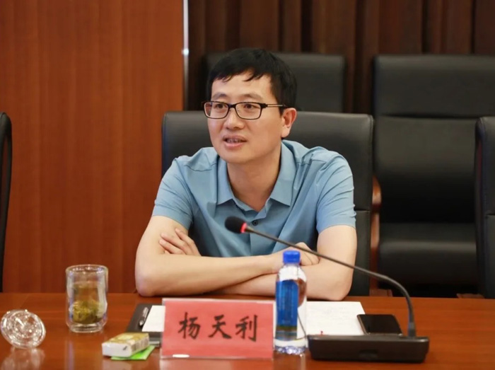 买球站欧洲杯足球压球网与徐工消防签署战略合作协议 携手深耕中国高空产业市场